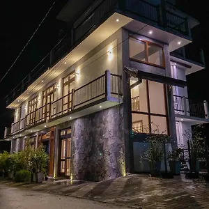 Hanthana House Homestay