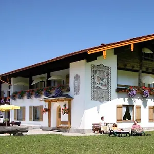 https://pension-meisl.com-bavaria.com