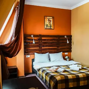 https://narvskaya-inn.getsaintpetersburghotels.com